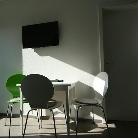 Cafe Perlmuschel Apartment Iznang Exterior photo
